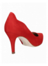 Zapato femenino de cuero rojo con forro sintético y caña de 4.5 cm, estilo vestir.