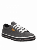 Zapatilla negra Dakota G661, moderna y estilosa para cualquier ocasión informal.