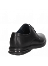 Zapato masculino derby negro de cuero, estilo casual, con taco plano.