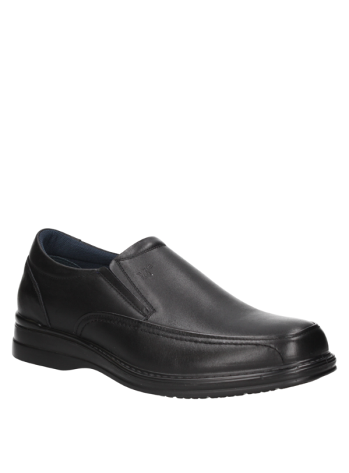 Zapato de hombre negro de cuero tipo mocasín, diseño clásico sin cordones, ideal para vestimenta semi-formal.