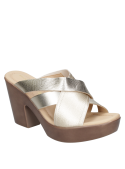 Sandalia de cuero oro para mujer, estilo casual, con correas cruzadas y taco robusto, ideal para un look moderno y cómodo.