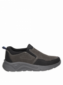 Zapatilla gris de cuero para hombre, estilo casual, con taco plano de 3.5 cm y punta redonda.