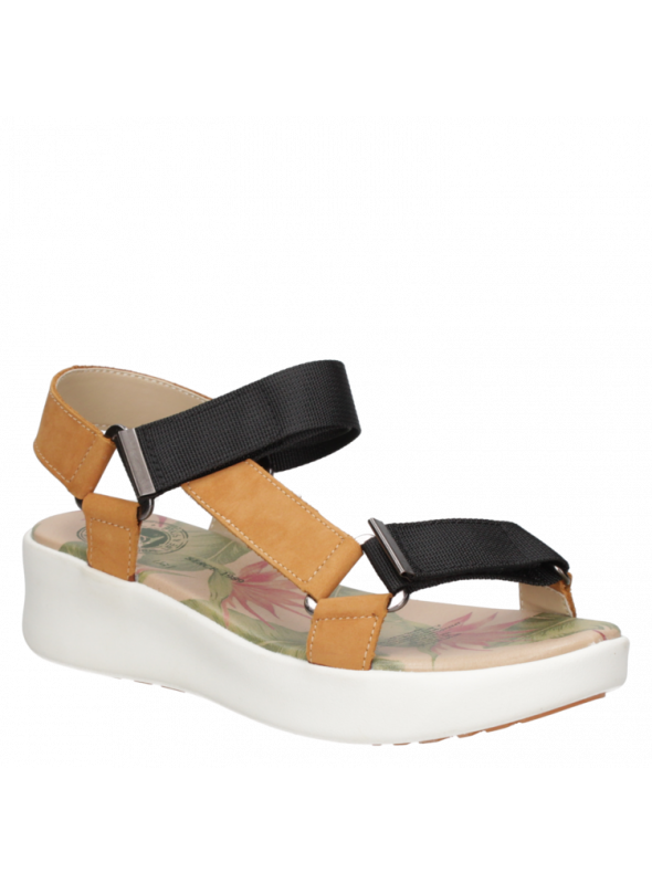 Sandalia Mujer G759 Panamajack camel