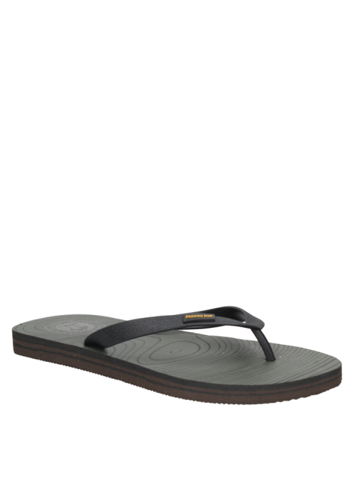 Calzado verde casual de hombre en PVC, versátil para verano, con diseño abierto y resistente.