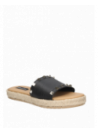 Sandalia de cuero negro, estilo casual para mujer, con taco plano, cómoda y fresca.
