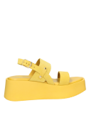 Sandalia Mujer G322 POLLINI amarillo