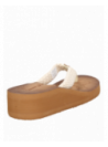 Sandalia de plataforma blanca para mujer, diseño textil casual con trenza ancha, ideal para un look cómodo y estiloso.