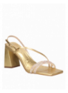 Sandalia dorada de cuero para mujer, diseño moderno con taco bloque, ideal para un look sofisticado.