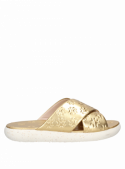 Elegante sandalia dorada de cuero, perfecta para un look sofisticado.