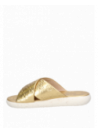 Sandalia de cuero dorado, ideal para un estilo informal y días cálidos.