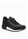 Zapatilla negra casual de mujer Gioseppo G173, ideal para actividades urbanas y tendencia.