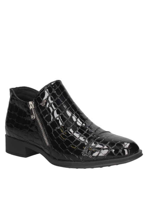 Calzado negro de cuero charol con cremallera lateral, combina estilo sofisticado y funcionalidad para el día a día.