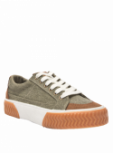 Zapatilla verde casual para mujer, con suela de goma gruesa y patrón en zigzag, ideal para un look urbano y relajado.