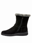 Bota de cuero gamuzado negro para mujer, estilo casual con diseño funcional y correas decorativas ajustables.