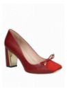 Zapato burdeo de cuero para mujer, mezcla de estilo clásico y contemporáneo, adecuado para salidas nocturnas chic.