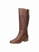 Bota de cuero café para mujer, estilo casual y sofisticado, combina con abrigos o chaquetas largas en otoño e invierno.