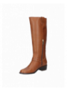 Bota alta de mujer en cuero café con diseño clásico y elegante, ideal para un estilo casual y sofisticado.