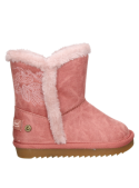 Bota invernal rosada, material textil con detalle de botón lateral, ofrece calidez y estilo en reuniones informales.