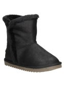 Bota de niña en color negro, diseño versátil y cálido con ribete de peluche, ideal para actividades casuales en invierno.