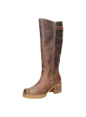 Bota café de cuero para mujer, diseño clásico con caño alto hasta la rodilla y hebilla decorativa con remaches metálicos.