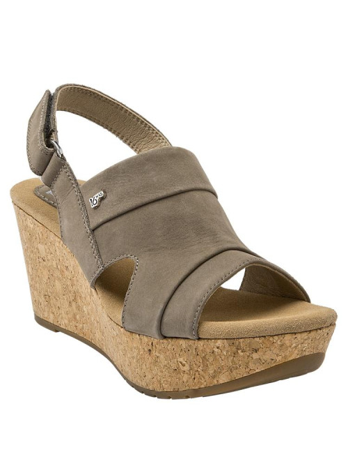 Confortable sandalia taupe de cuero para mujer, estilo informal con taco cuña y punta abierta.