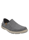 Zapato casual gris para hombre, combina con jeans o bermudas, adecuado para paseos por la ciudad o salidas informales.