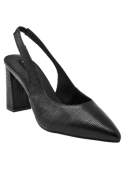 Zapato casual de cuero negro para mujer con correa trasera, ideal para combinar con faldas midi o vestidos formales.