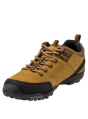 Zapatilla de cuero gamuzado camel para hombre, robusta y funcional, ideal para outdoor y estilo casual.