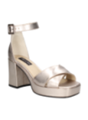 Sandalia de mujer en charol oro, elegante con tacón cuadrado y correa ajustable. Ideal para ocasiones formales.