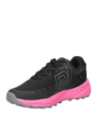 Zapatilla magenta de trail running para mujer, robusta y deportiva, ideal para actividades al aire libre.
