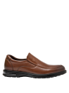 Zapato masculino café de cuero con soporte ideal y ajuste natural para confort diario.
