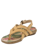 Sandalia de cuero camel, diseño bohemio, ideal para paseos al aire libre, con tiras delgadas y plantilla estampada floral.