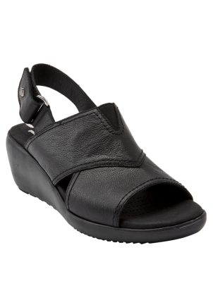 	Sandalia Cuero Mujer