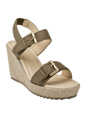 	Sandalia Cuero Mujer