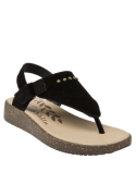 Sandalia de cuero negro para mujer, con tira en T y remaches metálicos, ideal para paseos al aire libre en primavera.