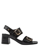 Sandalia negra de cuero para mujer con taco bloque, ideal para un estilo casual y fresco.