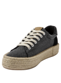 Zapatilla negra casual de mujer Panama Jack, diseño versátil con taco plano de 3.6 cm y punta redonda.