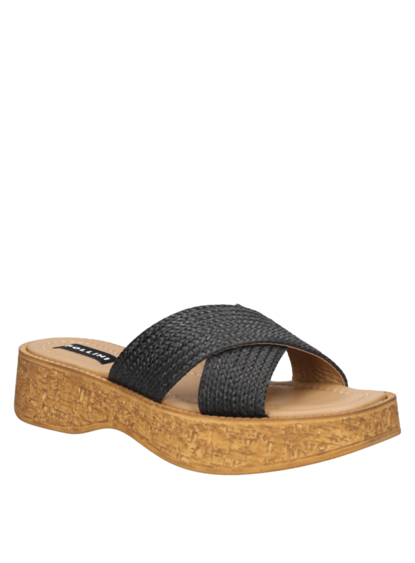Calzado dorado casual de mujer, material sintético, versátil para diversas actividades veraniegas.