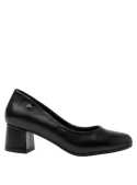 Zapato de cuero negro para mujer, estilo casual y clásico, con puntera redondeada y detalle metálico lateral elegante.