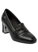 Zapato negro de cuero para mujer, estilo mocasín casual con punta redondeada y talón ancho, ideal para looks formales.