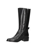 Bota negra de cuero para mujer, caña alta, estilo casual chic, ideal para días de trabajo o salidas informales.