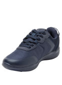 Zapatilla azul casual para mujer, con diseño moderno y deportivo, ideal para un look athleisure versátil y cómodo.