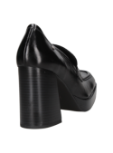 Mocasín de cuero negro para mujer, casual con plataforma, ideal para reuniones de trabajo y eventos semi-formales.