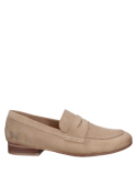 Caña de 6 cm en zapato casual beige de cuero gamuzado para mujer.