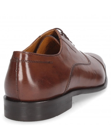Clásico Oxford de cuero café para hombre, con suela delgada y robusta, perfecto para combinar con trajes formales.