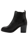 Botín de cuero negro con caña de 10.5 cm, perfecto para mujer moderna y auténtica.