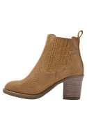 Botín camel de cuero para mujer, caña de 10.5 cm, ideal para estilo casual y días fríos.
