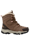 Bota funcional para invierno, ofreciendo soporte al tobillo y ajuste seguro con su diseño de cordones reforzados.