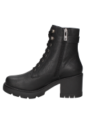 Zapato de cuero negro para mujer, versátil para ocasiones casuales, con un toque sofisticado y contemporáneo.