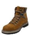 Zapato casual camel para hombre, estilo outdoor con detalles artesanales, combina con jeans o pantalones cargo.